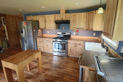 55046 Lazy River Dr, Bend, OR 97707 photo 4