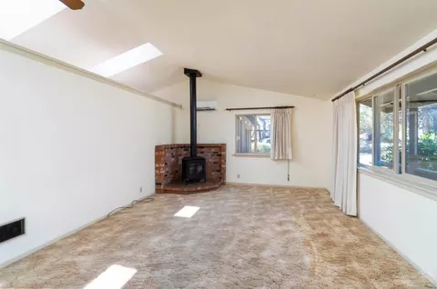 61160 Sidewinder Ln, Bend, OR 97702 photo 3