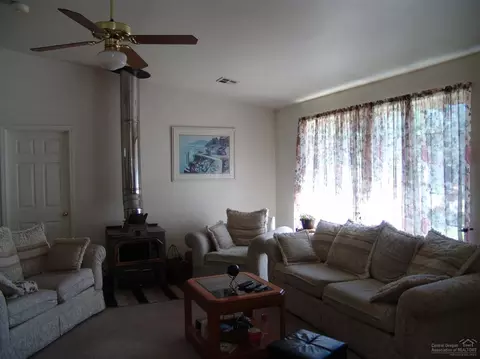 1229 Fred Mahn Rd, La Pine, OR 97739 photo 11