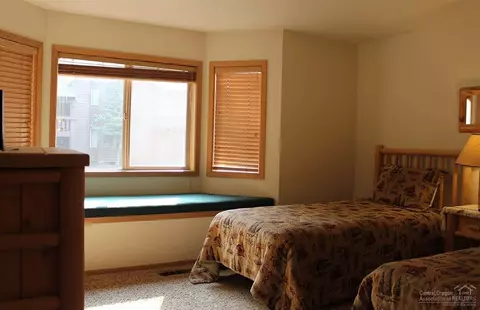 57405 Beaver Ridge Loop, Sunriver, OR 97707 photo 11