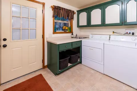 61193 Hitching Post Ln, Bend, OR 97702 photo 16