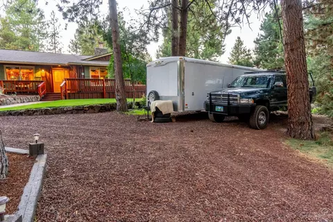 61193 Hitching Post Ln, Bend, OR 97702 photo 22