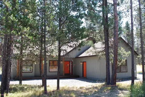 56446 Solar Dr, Bend, OR 97707 photo 1
