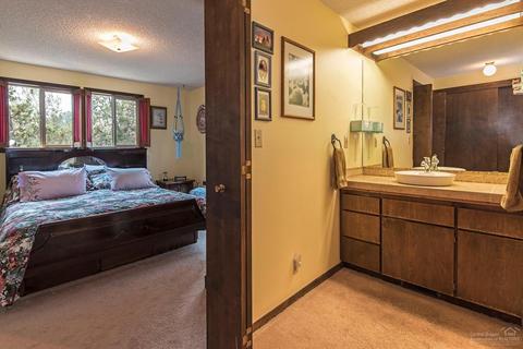 22111 Neff Rd, Bend, OR 97701 photo 8