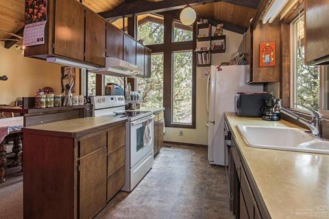 22111 Neff Rd, Bend, OR 97701 photo 6