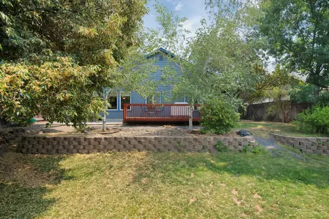 2357 NE Moonlight Dr, Bend, OR 97701 photo 23