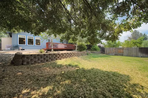 2357 NE Moonlight Dr, Bend, OR 97701 photo 24