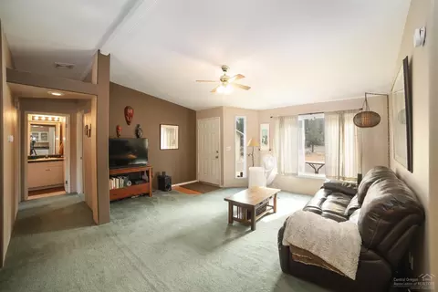16950 Kasserman Dr, Bend, OR 97707 photo 15