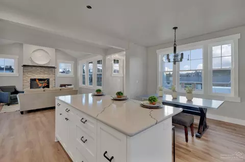 1646 NW Fields St, Bend, OR 97703 photo 10