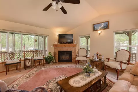 52619 Ammon Rd, La Pine, OR 97739 photo 4