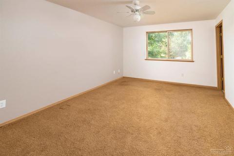 19222 Galen Rd, Bend, OR 97702 photo 13