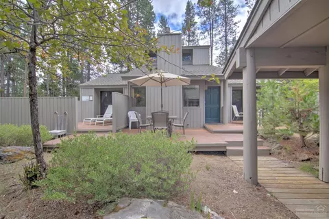 57677 Poplar Ln, Sunriver, OR 97707 photo 1