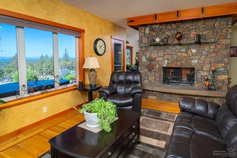 65405 76th St, Bend, OR 97703 photo 12