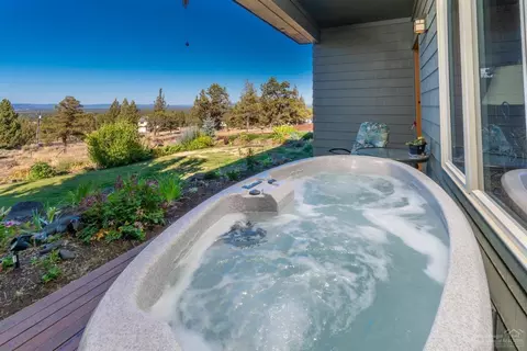 65405 76th St, Bend, OR 97703 photo 16