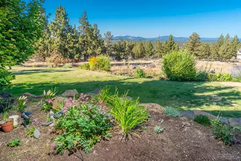 65405 76th St, Bend, OR 97703 photo 17