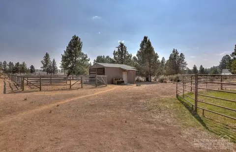 59985 Edmonton Dr, Bend, OR 97702 photo 15