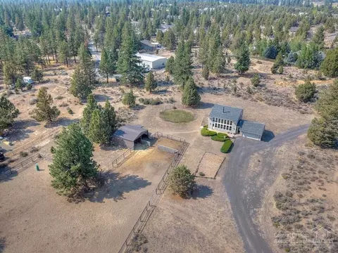 59985 Edmonton Dr, Bend, OR 97702 photo 17