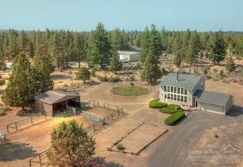 59985 Edmonton Dr, Bend, OR 97702 photo 1