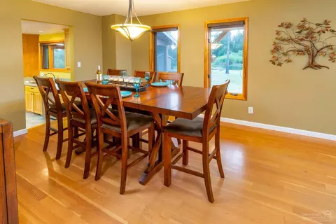 17340 Mink Ct, Bend, OR 97707 photo 6