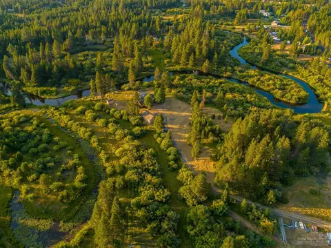 17340 Mink Ct, Bend, OR 97707 photo 2
