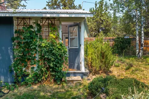 20039 Beaver Ln, Bend, OR 97703 photo 5