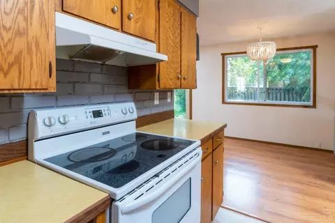 20039 Beaver Ln, Bend, OR 97703 photo 10