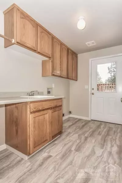 64506 Daniel Ct, Bend, OR 97701 photo 17
