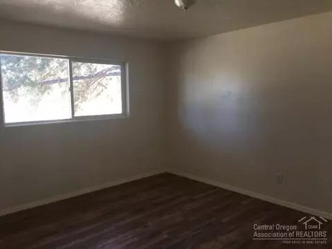 23084 Mcgrath Rd, Bend, OR 97701 photo 9