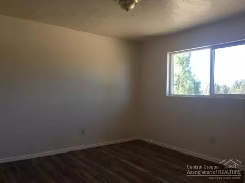 23084 Mcgrath Rd, Bend, OR 97701 photo 7