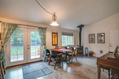 60939 Garnet St, Bend, OR 97702 photo 10