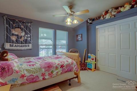 67367 Trout Ln, Bend, OR 97703 photo 14