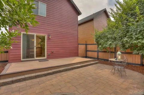 63131 Britta St, Bend, OR 97703 photo 22