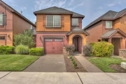 63131 Britta St, Bend, OR 97703 photo 1