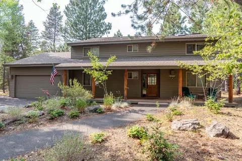 57766 Cherrywood Ln, Sunriver, OR 97707 photo 1