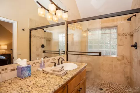 57766 Cherrywood Ln, Sunriver, OR 97707 photo 12