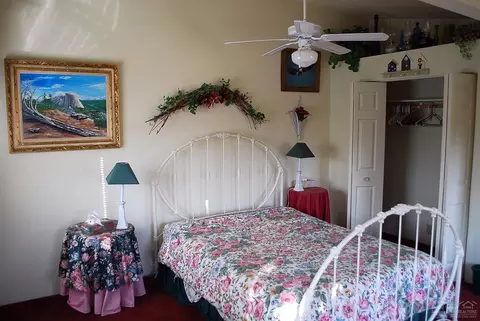 53845 Otter Dr, La Pine, OR 97739 photo 10