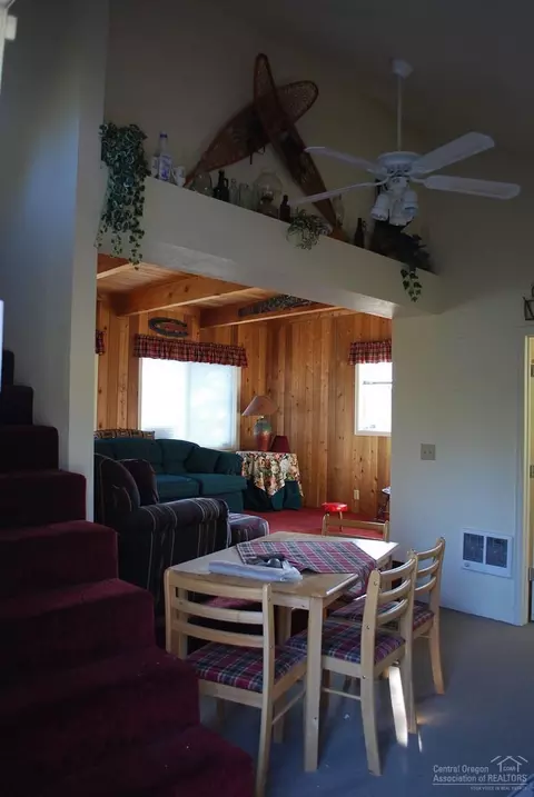 53845 Otter Dr, La Pine, OR 97739 photo 8