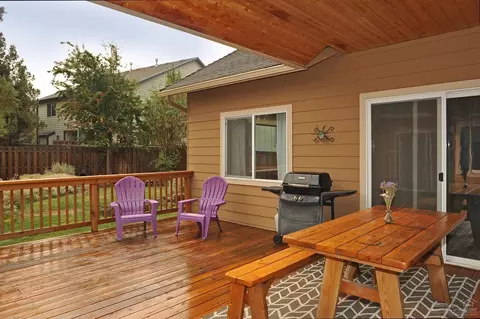 63208 Eastview Dr, Bend, OR 97701 photo 10