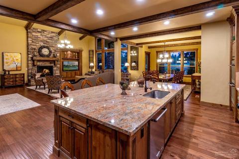 56748 Dancing Rock Loop, Bend, OR 97707 photo 8