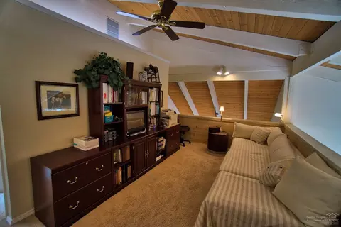19655 Ridgewood Dr, Bend, OR 97703 photo 14