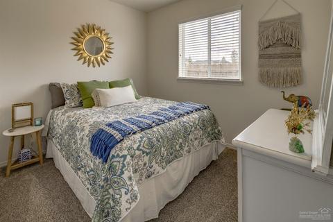 21147 Darnel Ave, Bend, OR 97702 photo 13
