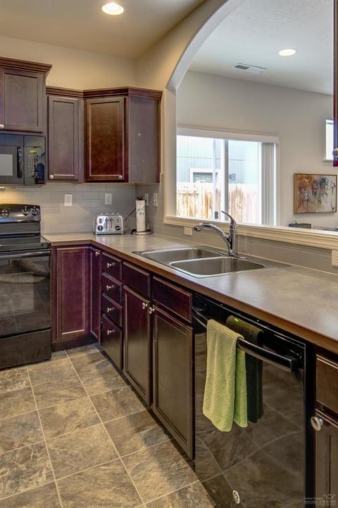 21147 Darnel Ave, Bend, OR 97702 photo 8
