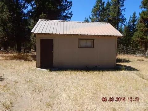 52677 Pine Dr, La Pine, OR 97739 photo 15