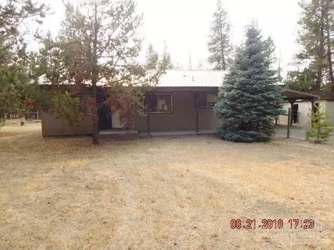 52677 Pine Dr, La Pine, OR 97739 photo 1