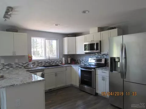 53374 Eagle Ln, La Pine, OR 97739 photo 12