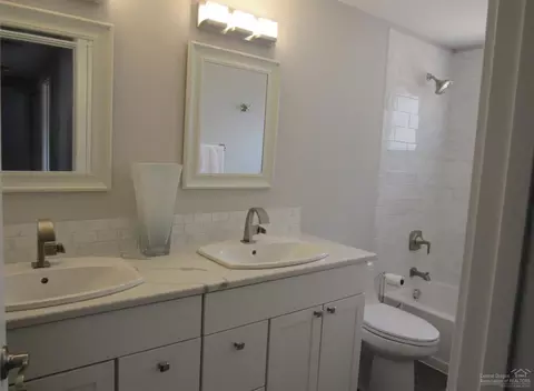53374 Eagle Ln, La Pine, OR 97739 photo 14