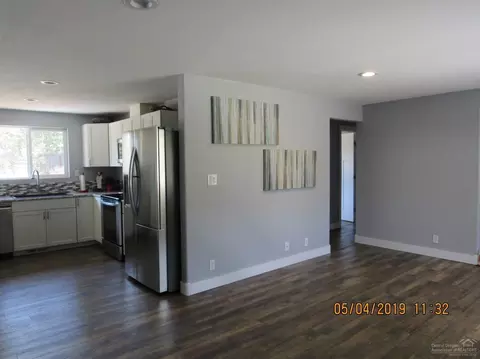 53374 Eagle Ln, La Pine, OR 97739 photo 6