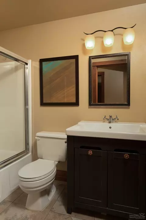 64756 Saros Ln, Bend, OR 97703 photo 16