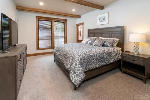 56688 Glowstone Loop, Bend, OR 97707 photo 7