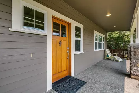 61205 Ridgewater Loop, Bend, OR 97702 photo 3
